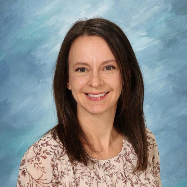 JuliePaquin's Profile Photo