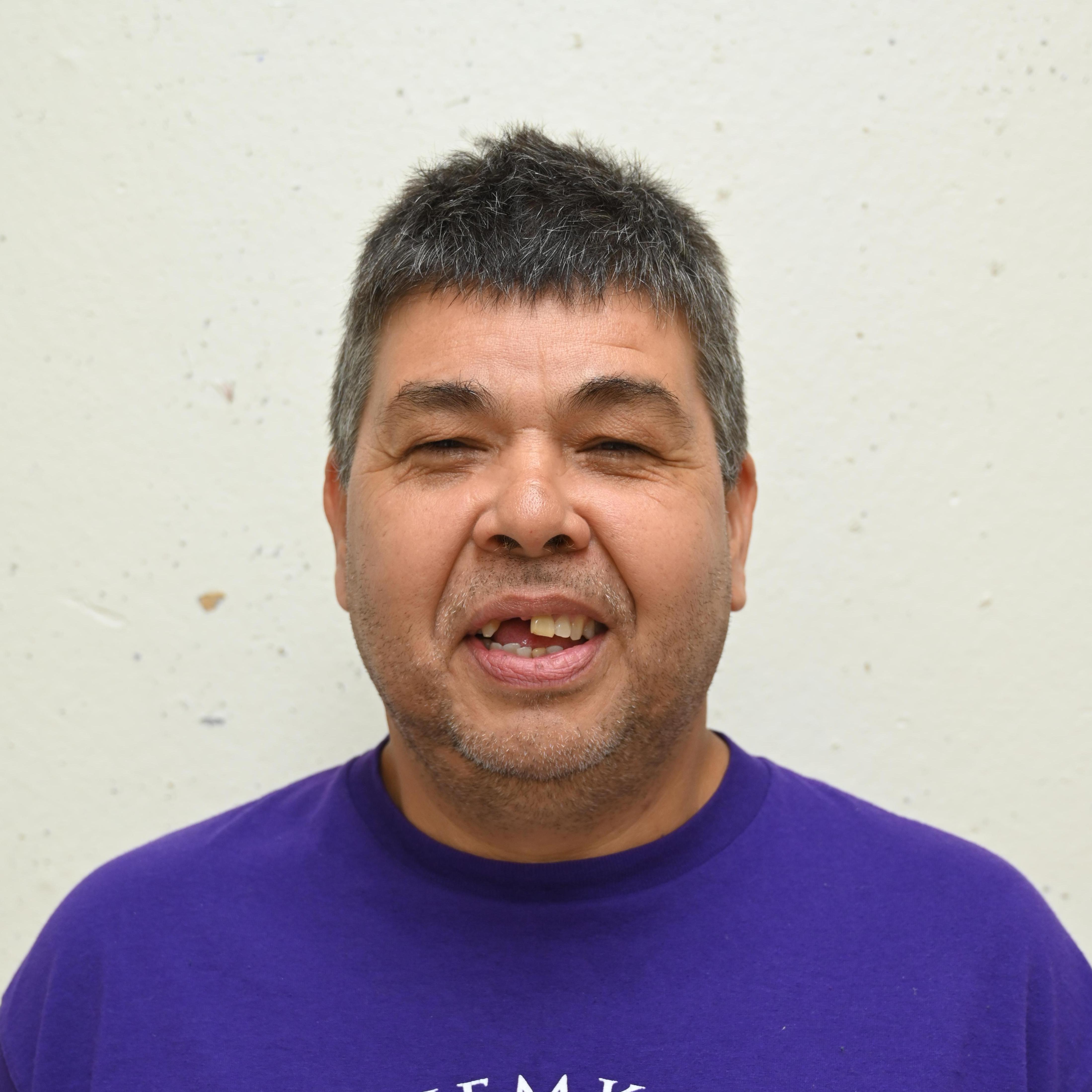 PeterEshkawkogan's Profile Photo