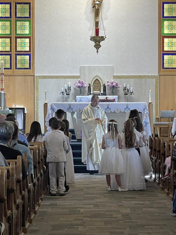 St Anne Students Celebrate their First Communion Featured Photo