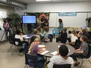 Gladmar students with artist Marie Powell