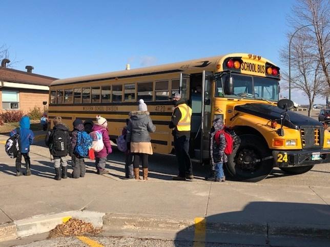  Bus Evacuation Presentation This slideshow will teach you how to evacuate a school bus! 
