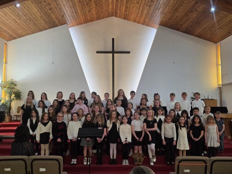 Congrats to the Grades 3 & 4 Choir Featured Photo