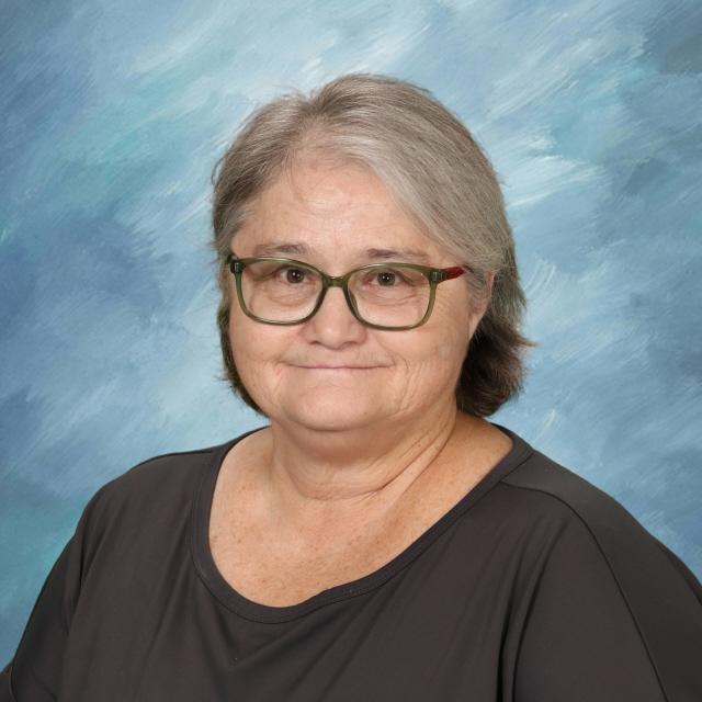 SuzanneDupuis's Profile Photo