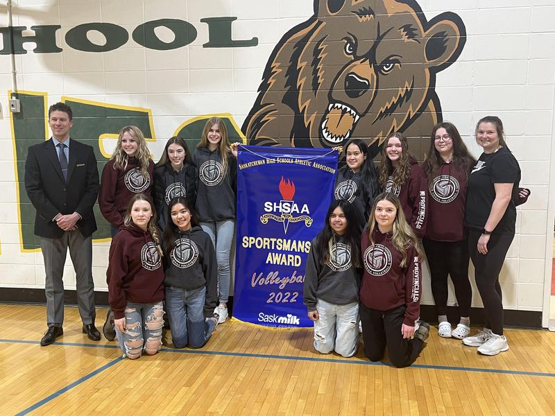 Lampman Girls Volleyball Team wins Sportsmanship Award