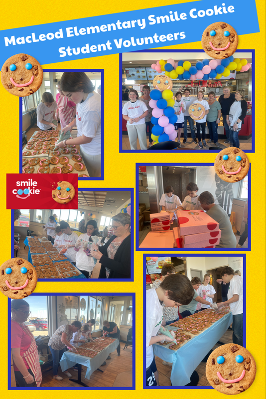 Smile Cookie Student Volunteers