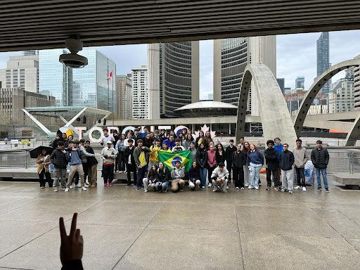 Group photo of International Ed students 