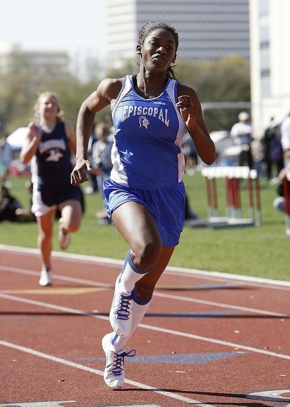 track runner
