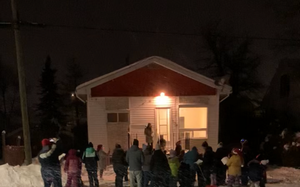 Carolling Through The Streets