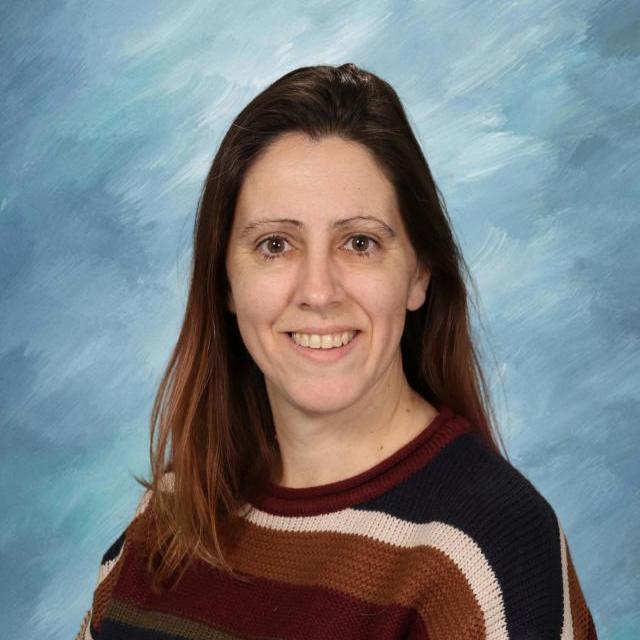 VickyCampeau's Profile Photo