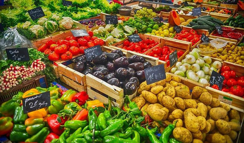 Healthy Holiday Eating Featured Photo