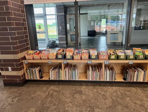 Picture Book shelves image