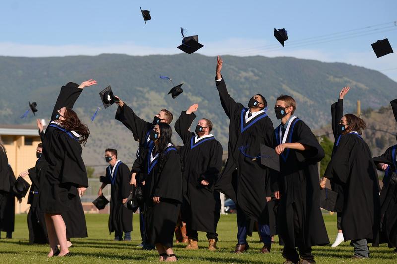 Grad 2020 Featured Photo