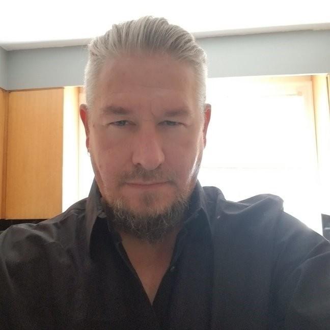 LarsGuenther's Profile Photo