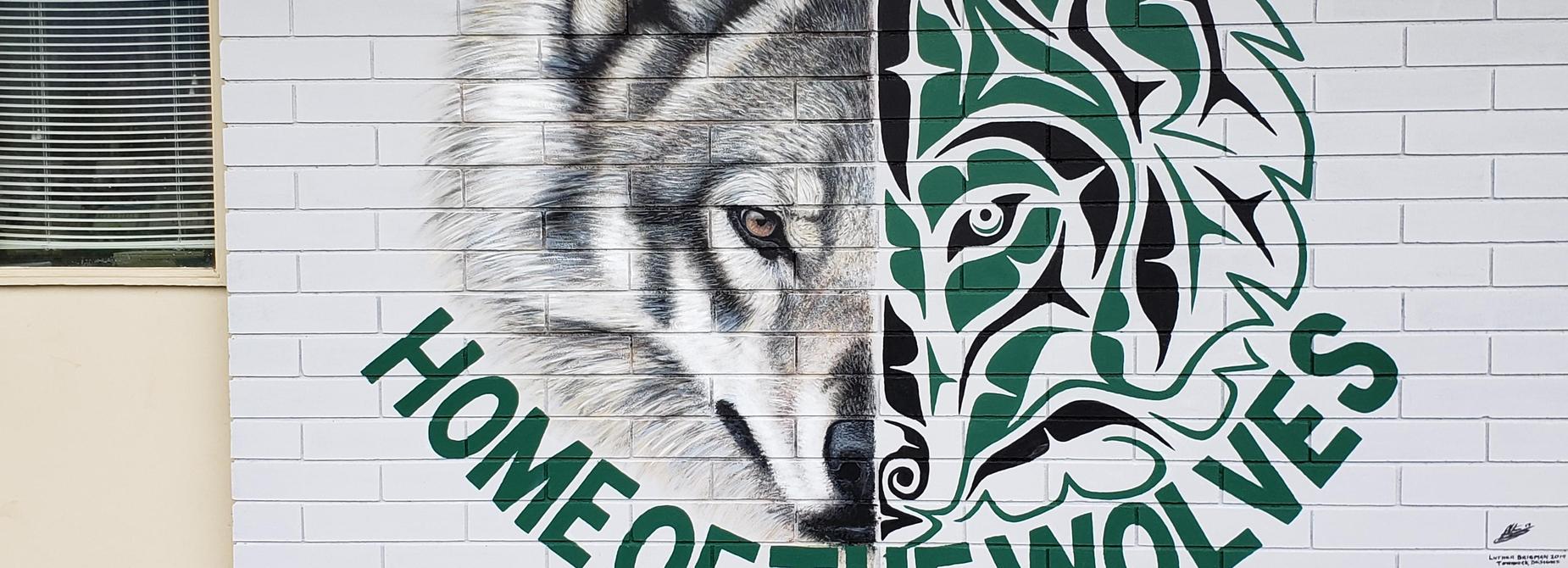 GMMES wolf mural